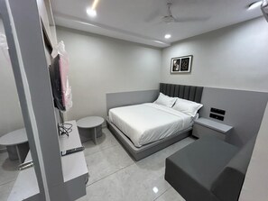 Room - hotel shiva inn bopal (Ahmedabad)