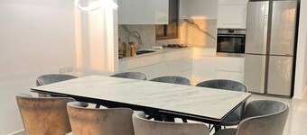 Charming apt steps to the beach