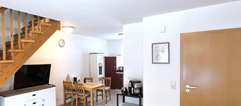 🏠 Your retreat with charm: vacation home over 2 floors & garden