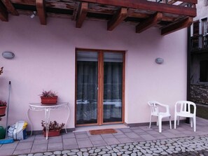 Terrace/patio - Cà Bertera: Active Holiday and Peace in the center of Tiarno (Tiarno di Sopra)