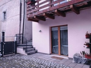 Exterior detail - Cà Bertera: Active Holiday and Peace in the center of Tiarno (Tiarno di Sopra)