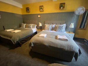 Economy Room, Garden View - The city residence  (Edinburgh)