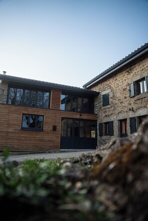 Exterior - Vrbo Property (Tiranges)