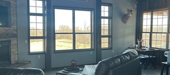 Perfect 1-bedroom cabin with AC, Sauna in gorgeous Ollie