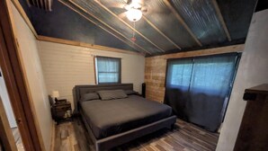 3 quartos, ferros/tábuas de passar roupa, Wi-Fi, roupa de cama