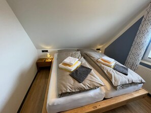 1 Schlafzimmer, Zimmersafe, Bügeleisen/Bügelbrett, kostenloses WLAN
