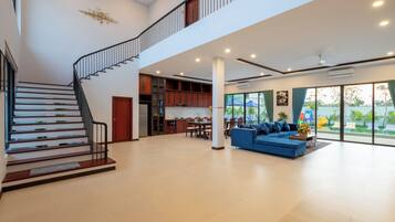 Luxury Villa, 5 Bedrooms, Balcony, Pool View | Living room