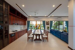 Luxury Villa, 5 Bedrooms, Balcony, Pool View | Dining - Blanc Smith Private Villa (Siem Reap)