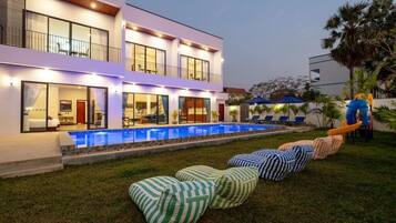 Villa Deluxe, 5 chambres, balcon, vue piscine | Piscine