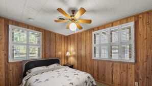 3 Schlafzimmer, kostenloses WLAN, Bettwäsche