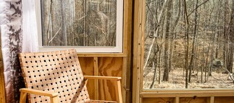 Glamping-Style Cabin at Kerr Lake — "The Lodge"