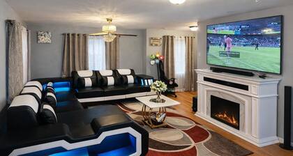 Cozy 3-bedroom house in serene Worcester with fitness room and office