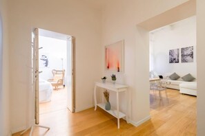 Interior - Home in the Spanish Steps (Roma)