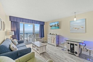 TV - Boardwalk Beach Resort 830-Oceanfront 1BR-Pools (Myrtle Beach)