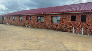 Enceinte de lâhĂ©bergement