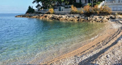 Stomorska Seaside Apartments