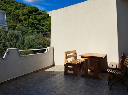 Stomorska Seaside Apartments