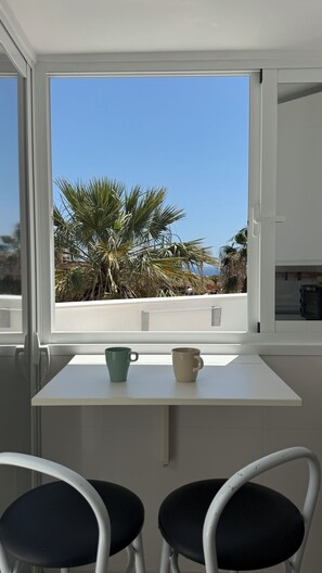 Comfort Apartment, Sea View | Blackout drapes, free WiFi, bed sheets - Costa Adeje Sunset Ocean View Garden Studio B (Adeje)