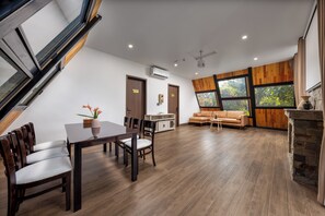 Living area - Cat Ba Sena Valley Retreat (Cat Hai)