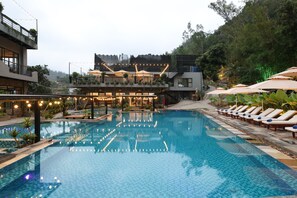 Front of property – evening/night - Cat Ba Sena Valley Retreat (Cat Hai)