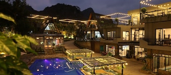 Cat Ba Sena Valley Retreat