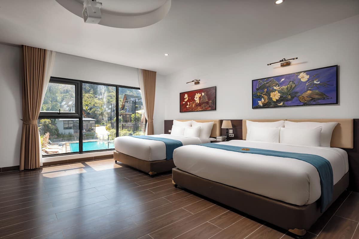 Deluxe Quadruple Room, 1 Bedroom, Ensuite, Garden View