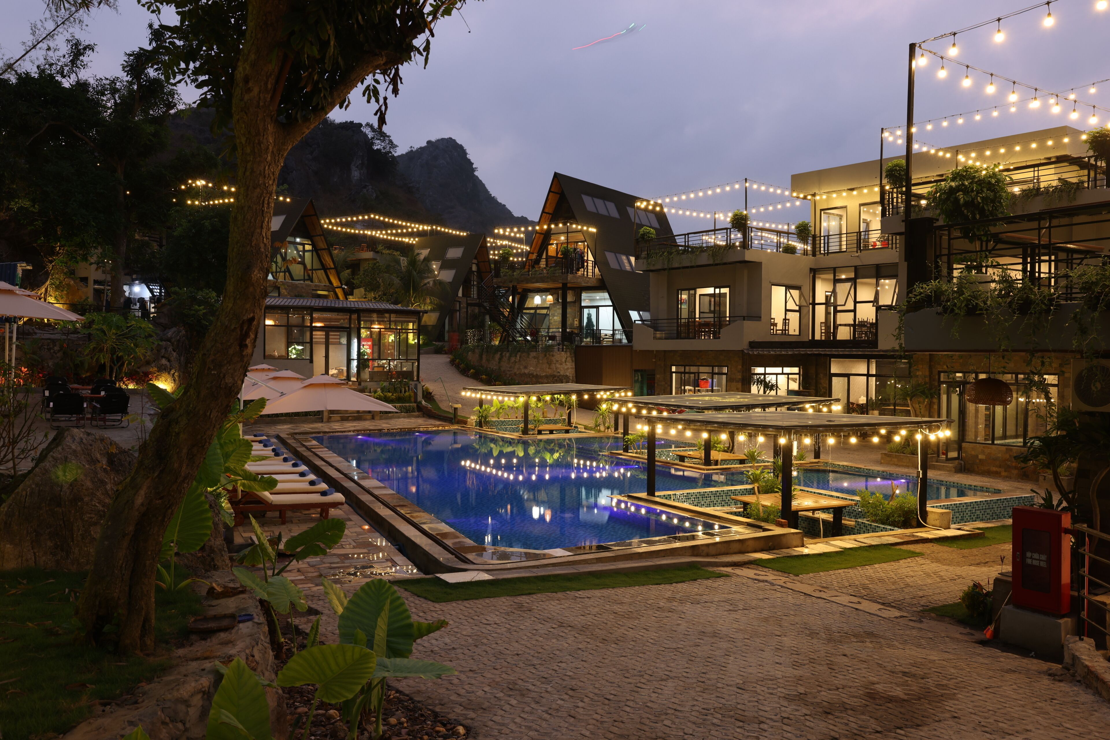 Front of property - evening/night