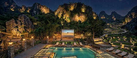 Deluxe Villa, 4 Bedrooms, Private Bathroom, Resort View | Pool