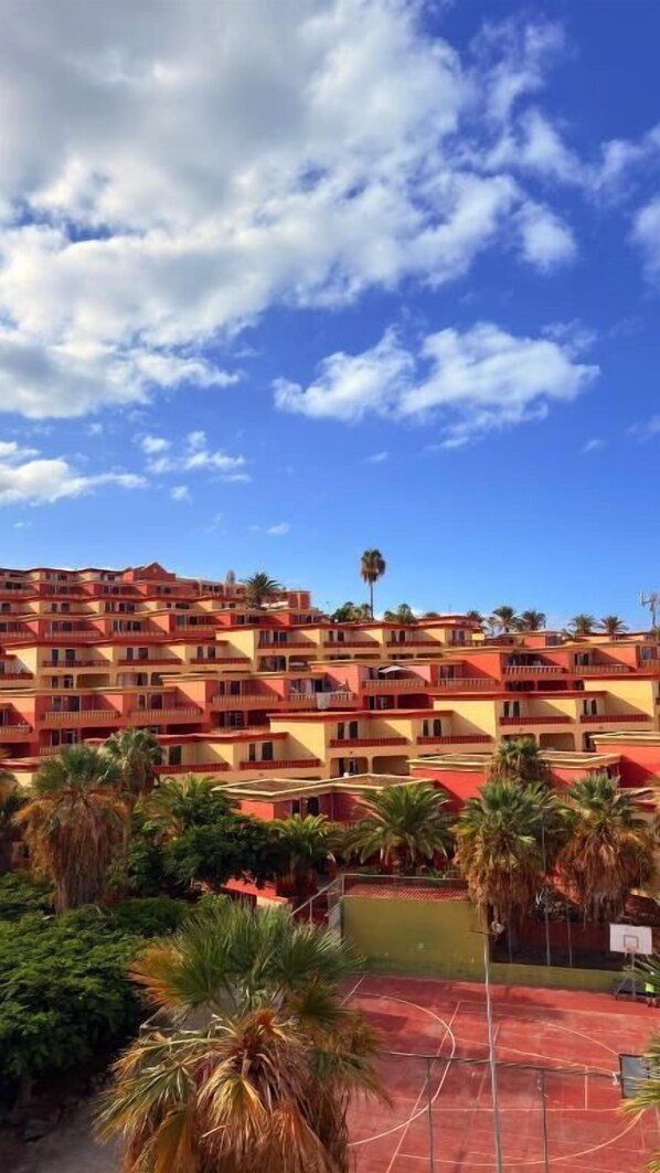 Sport court - 401c (costa adeje)