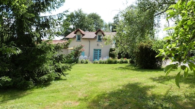 Quiet country house near Limoges - ideal for 6/7 people