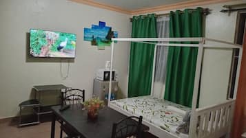 Classic-studio, kaupunkinäköala | Oleskelualue