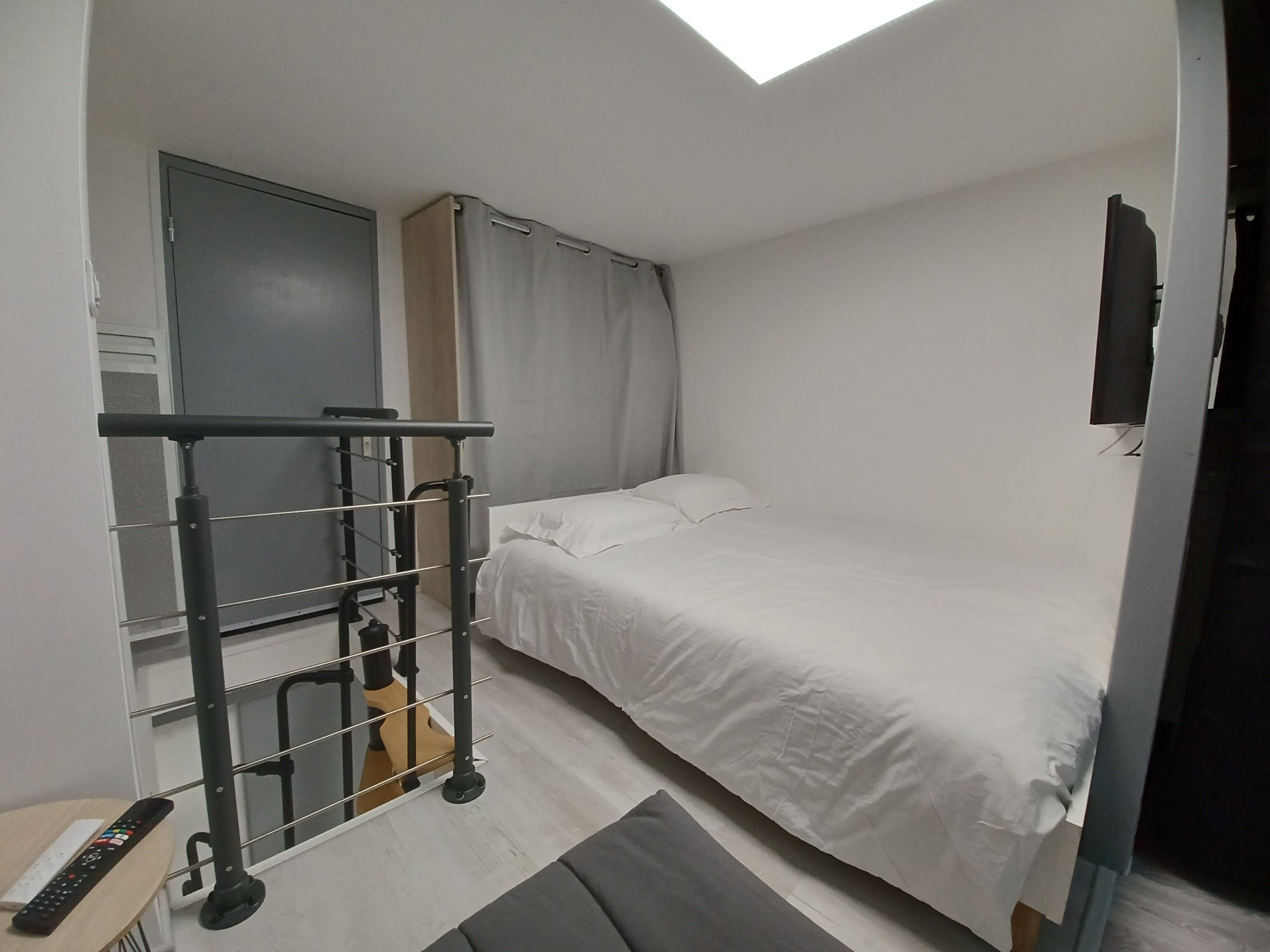 1 habitación, internet y ropa de cama 