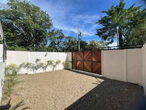 Property grounds - Jacaranda House, rustic, Private Pool (Puerto Viejo)