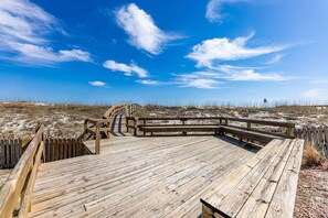 Terrace/patio - Vitamin Sea Condo (Jacksonville Beach)