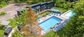 Piscine extérieure, piscine chauffée