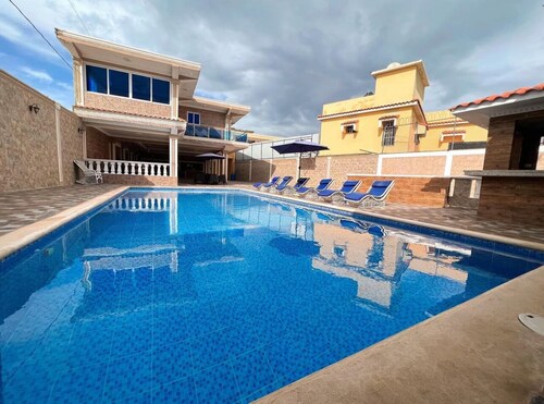 10 minutes from santo Domingo Airport, room 3 hotel villas nube