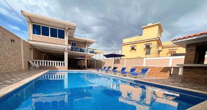 10 minutes from santo Domingo Airport, room 3 hotel villas nube