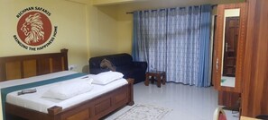 Deluxe Double Room - Handshake Hotel Mtwapa (Mtwapa)