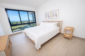 2 bedrooms, iron/ironing board, WiFi - Resort-Style Golf & Ocean view  Cap Cana (Punta Cana)