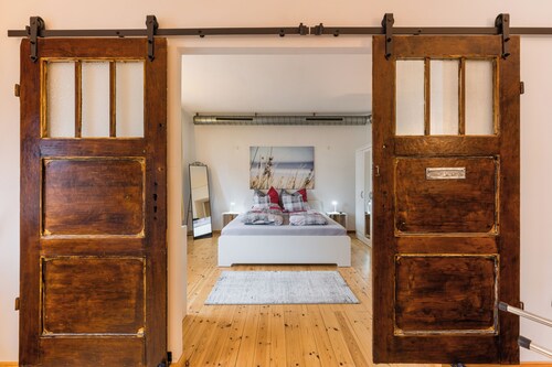 Großzügiges EG-Loft mit 140 m² – ideal für Familien & Gruppen bis 6 (7) Personen