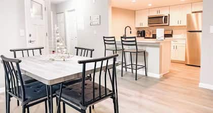 Sand Castle: A fabulous 3-bedroom townhome in tranquil Jacksonville Beach