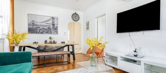 The Brooklyn Haven 6BR|2 Ba | Free Parking