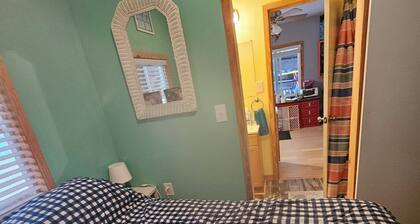 Happy Time cabin, a place to relax or recharge in Ponce De Leon