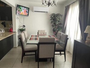 Dining - Beautiful entire house near Alameda, Saltillo (Saltillo)