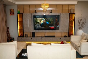 Living area - A Premium 4-Bedroom Short-Let in Ikeja. Enjoy the privacy of a luxury apartment. (Lagos)