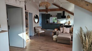 Living area - Charming cocoon in the heart of the spa district (Vittel)
