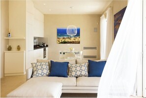 Living area - Villa Heron, Nature Escape with Pool (Sicilia)