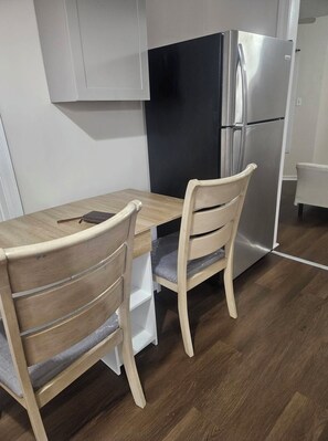 Dining - 2 bedroom main level of the house at North (North Sydney)