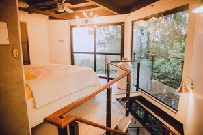 1 bedroom, free WiFi, bed sheets - Loft by the Lagoon: Bathtub with View & Nature (Florianópolis)