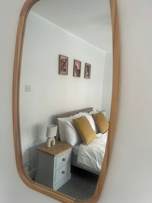 2 Schlafzimmer, Bügeleisen/Bügelbrett, kostenloses WLAN, Bettwäsche